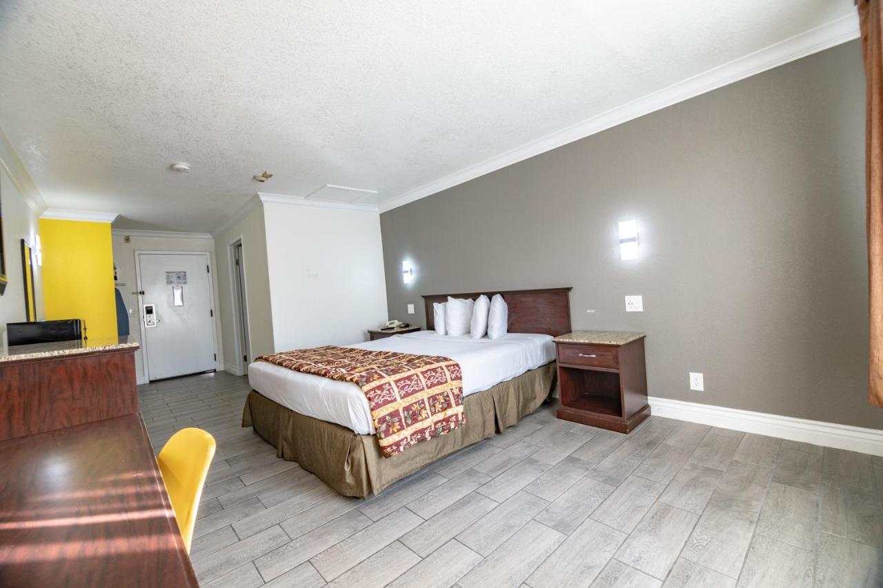 Hospitality Inn San Bernardino Buitenkant foto